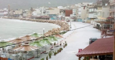 6 Dez 2021: Schnee in verschiedenen Regionen Tunesiens