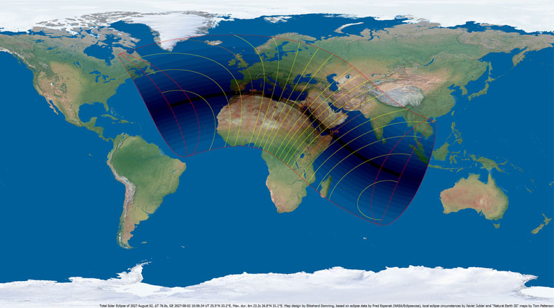 Totale Sonnenfinsternis am 2. August 2027 - Bild: EkkehardDomning - Eigenes Werk Map design by Ekkehard Domning, based on eclipse data by Fred Espenak (NASA/Eclipsewise), local eclipse circumstances by Xavier Jubier and "Natural Earth III" maps by Tom Patterson., CC BY-SA 4.0, https://commons.wikimedia.org/w/index.php?curid=45565901
