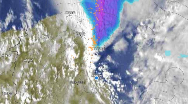 Bew&ouml;lkungs- und Niederschlagssituation am Montag, 19.01.2026, 17 Uhr